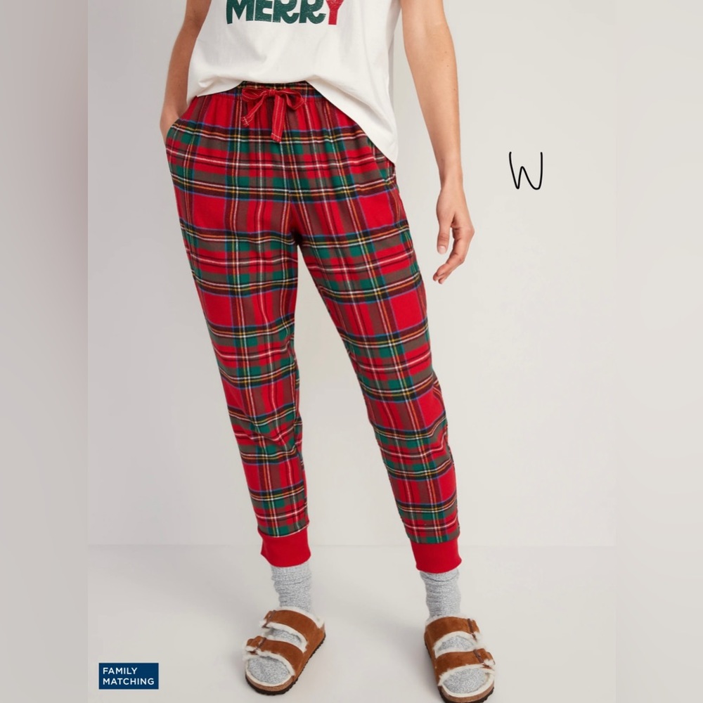 NWOT MATCHING womens XS jogger PJ pants plaid red & green holiday family pajamas